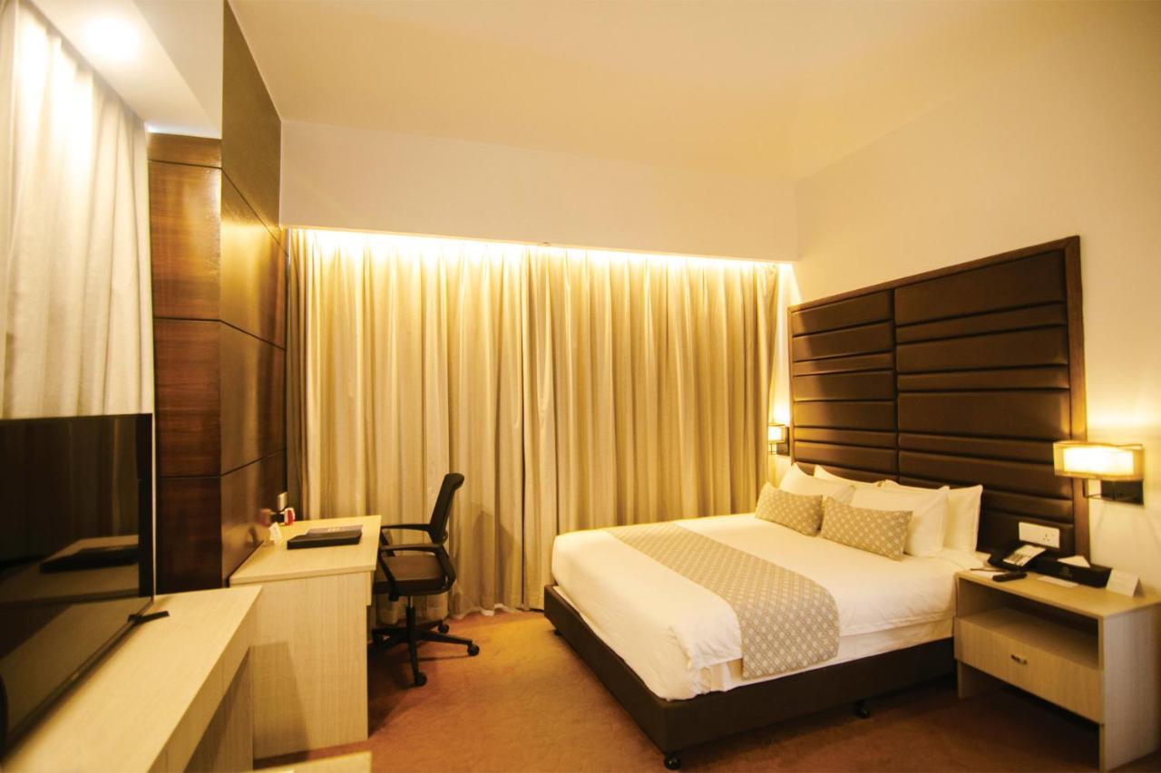 Best Western Sks Chattogram 치타공 외부 사진